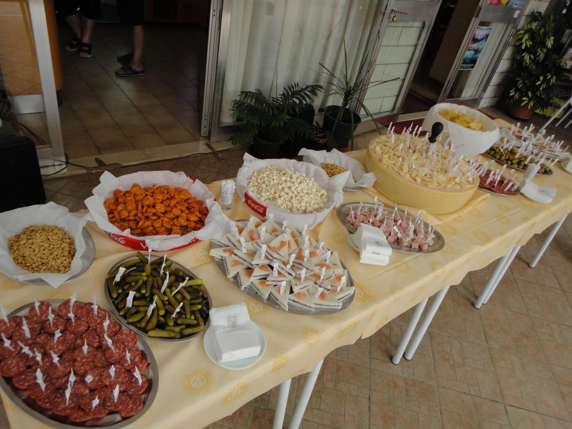 Hotel Euromar Rimini Bagian luar foto