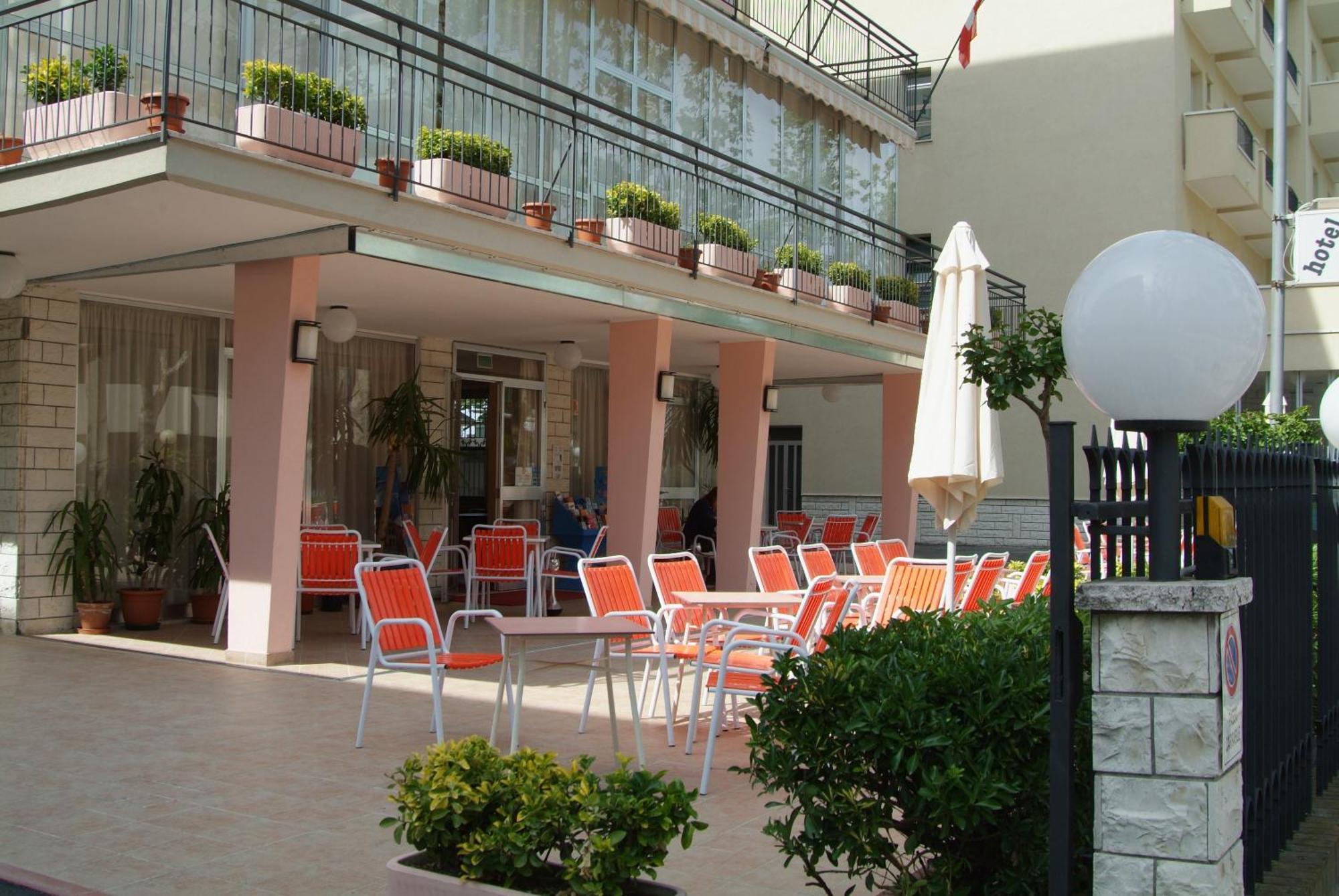 Hotel Euromar Rimini Bagian luar foto