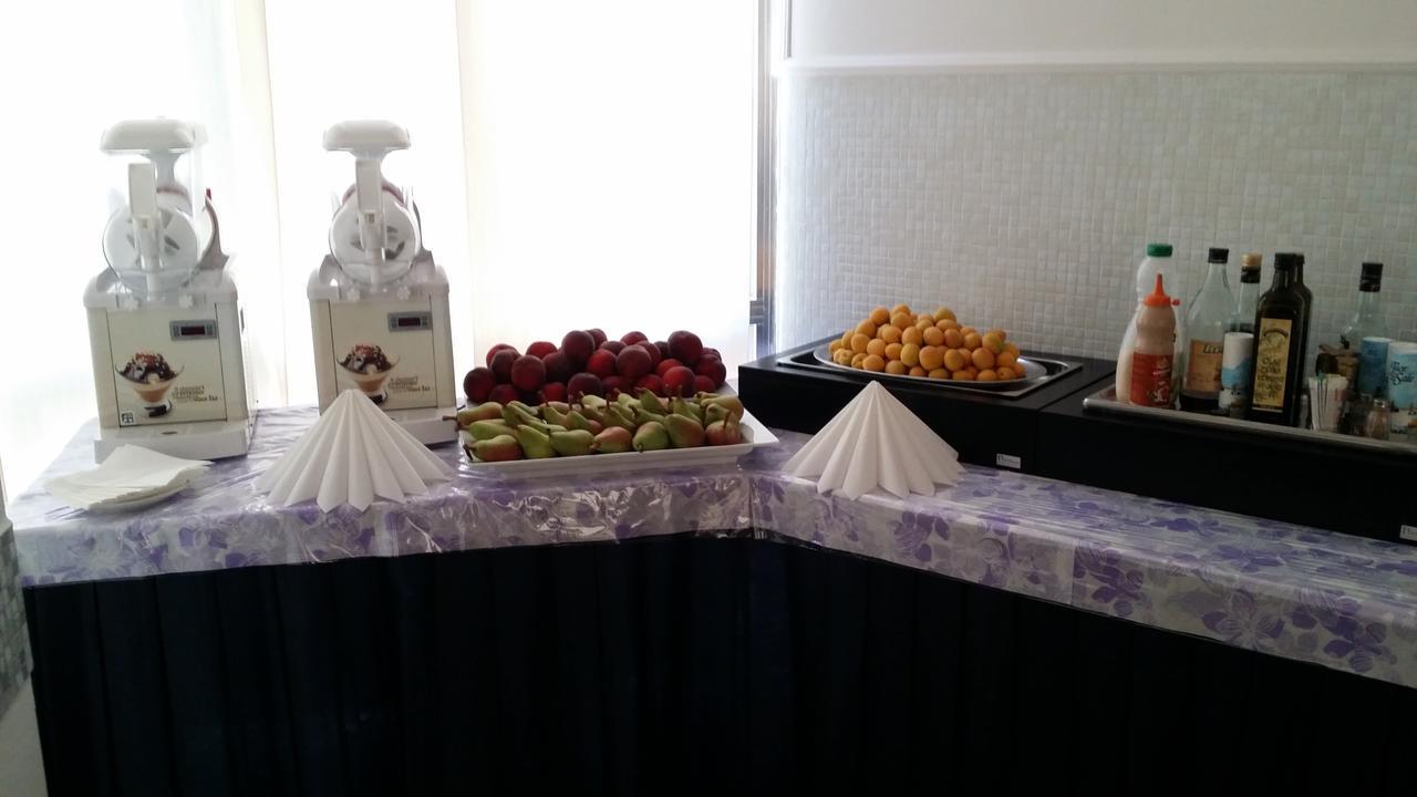 Hotel Euromar Rimini Bagian luar foto