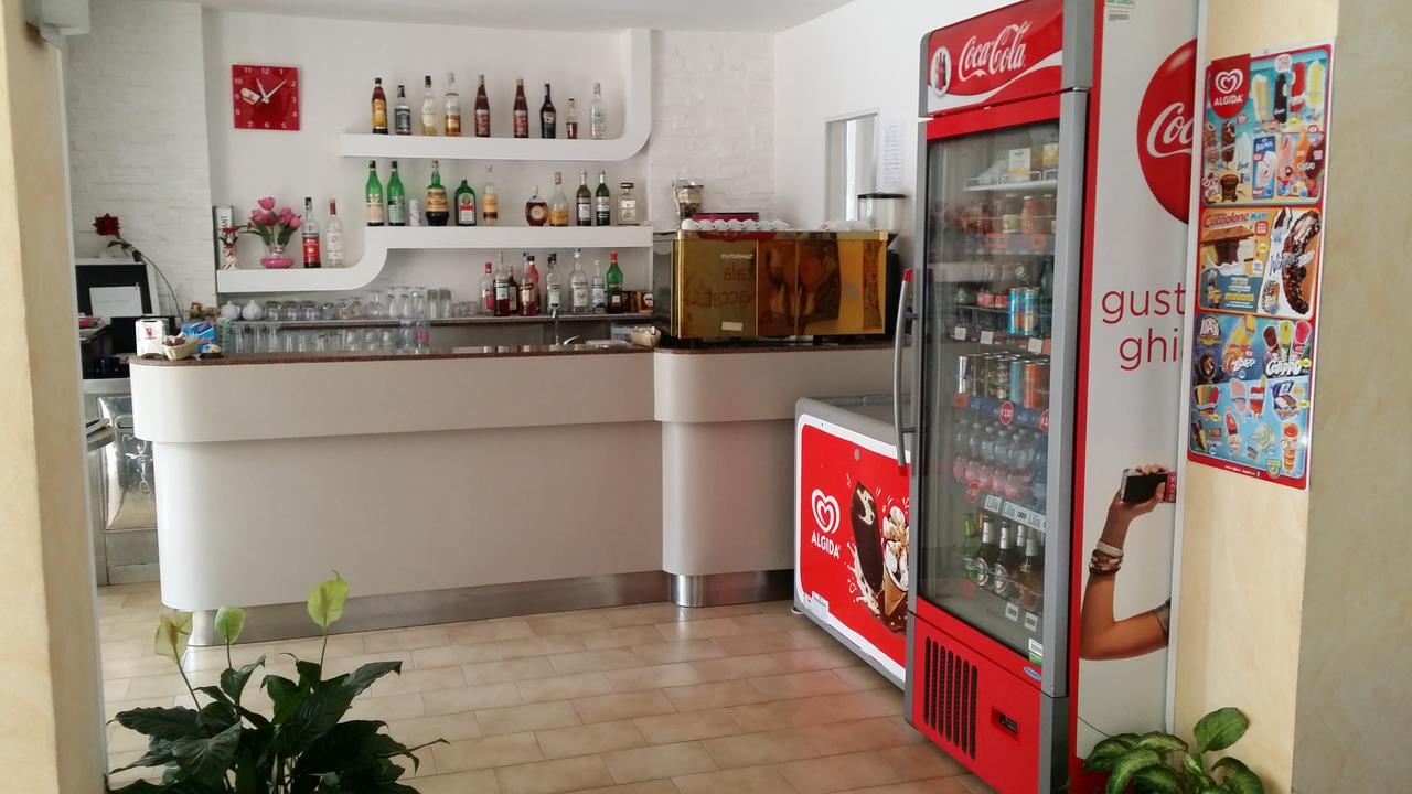 Hotel Euromar Rimini Bagian luar foto