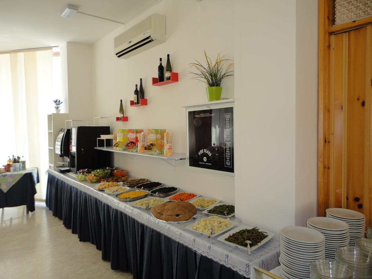 Hotel Euromar Rimini Bagian luar foto